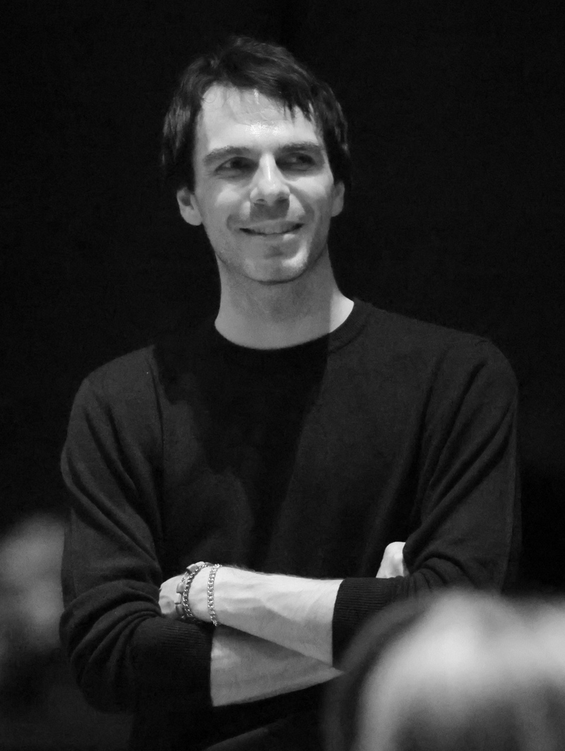 Adrian Mocanu es el ganador de la primera edición del Concurso Internacional de Composición San Francisco de Asís 2025. / OE Oficina